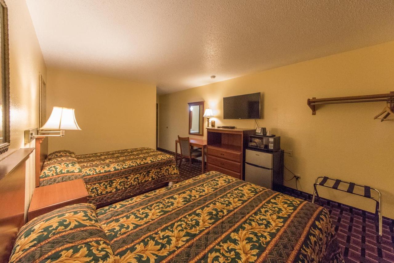Patuxent Inn La Plata Εξωτερικό φωτογραφία